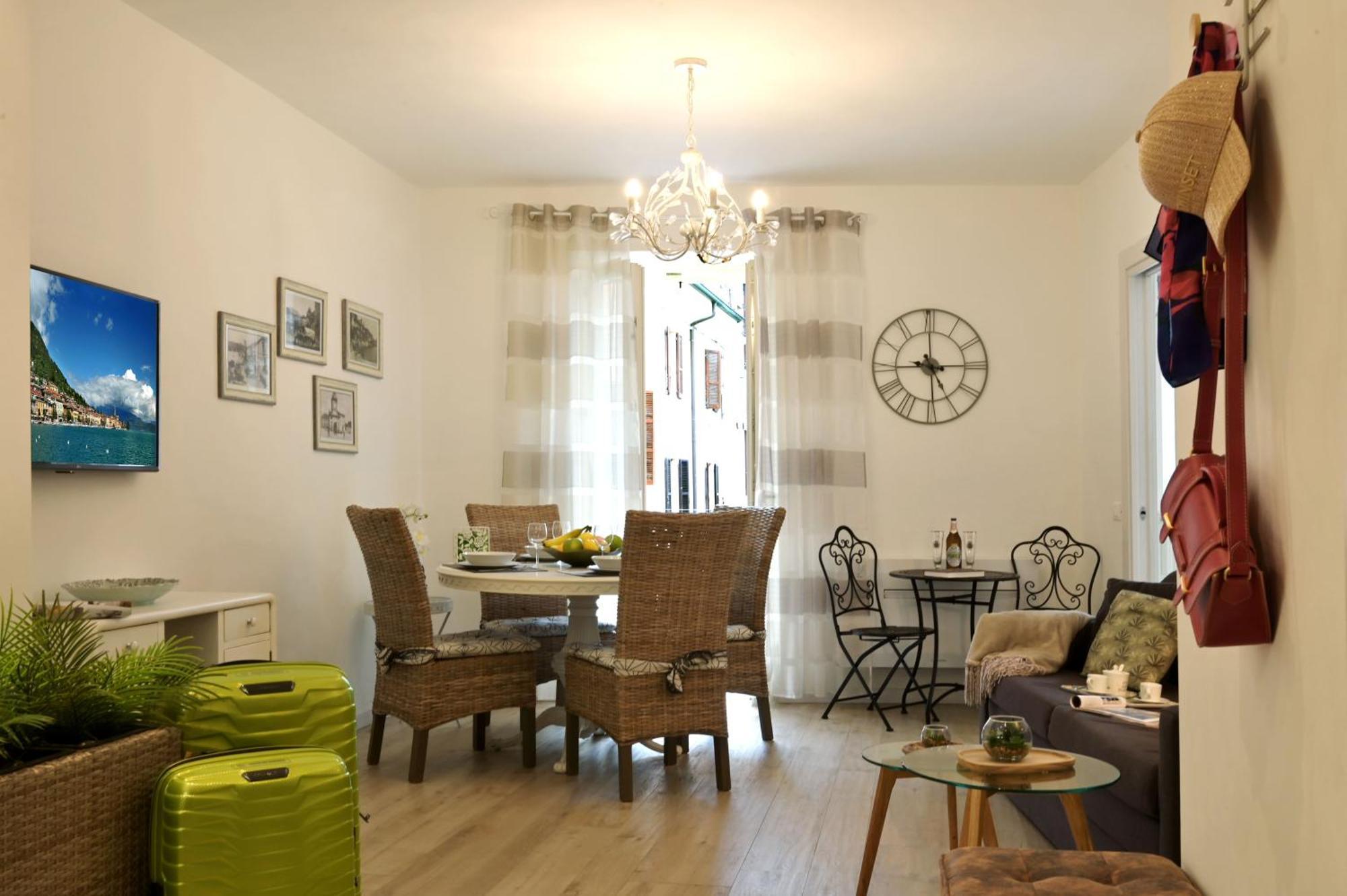 Cavour Apartments Salo Luaran gambar