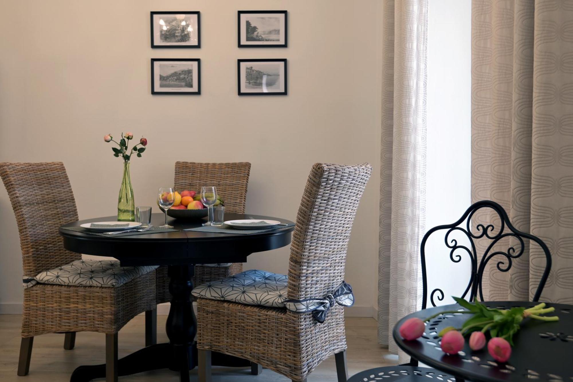 Cavour Apartments Salo Luaran gambar
